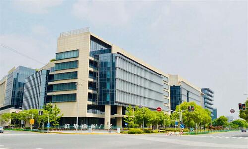 虹桥绿谷广场外立面