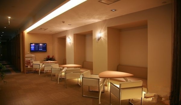 太平金融大厦出租365平办公室精装修带家具