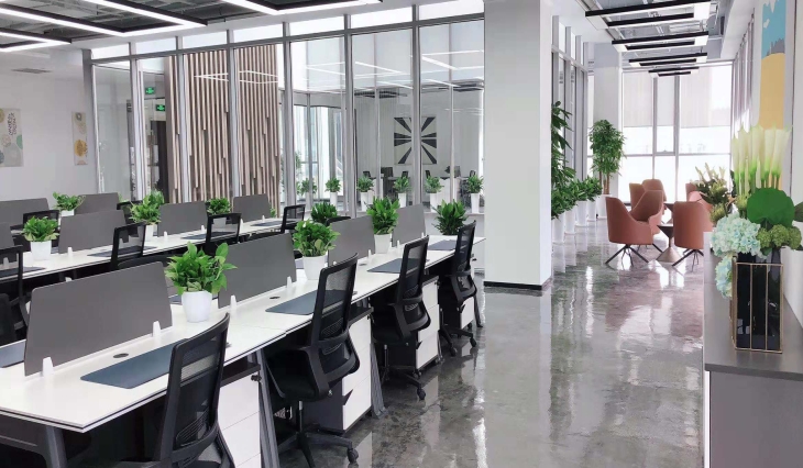 浦东新区鲁能国际中心出租1196平办公室精装修带家具
